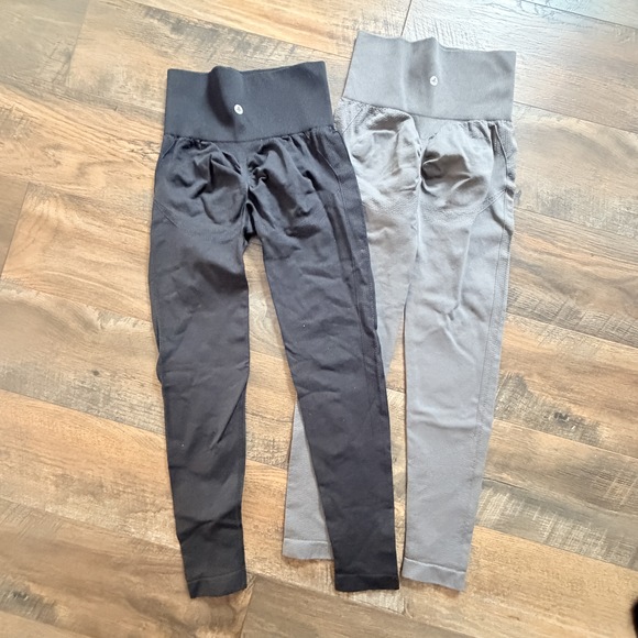 Halara Pants - Halara Seamless flow ultra-sculpt butt lifting capri bundle xs in Gray